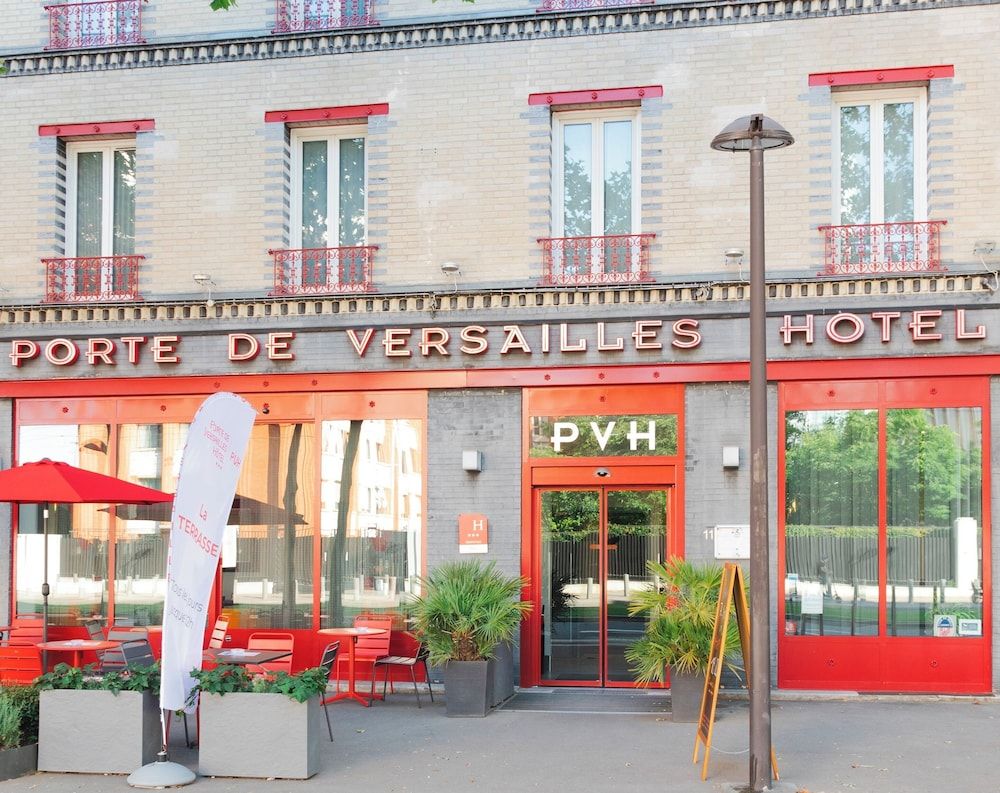undefined Porte de Versailles Hotel 7