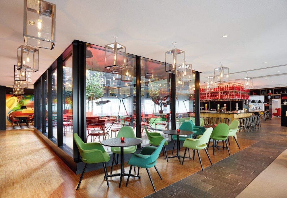 undefined citizenM Paris Gare de Lyon 4