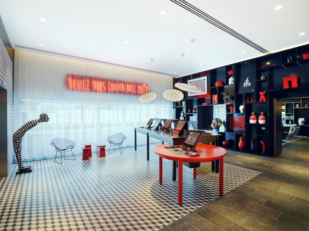 Check-in Check-out Kiosk