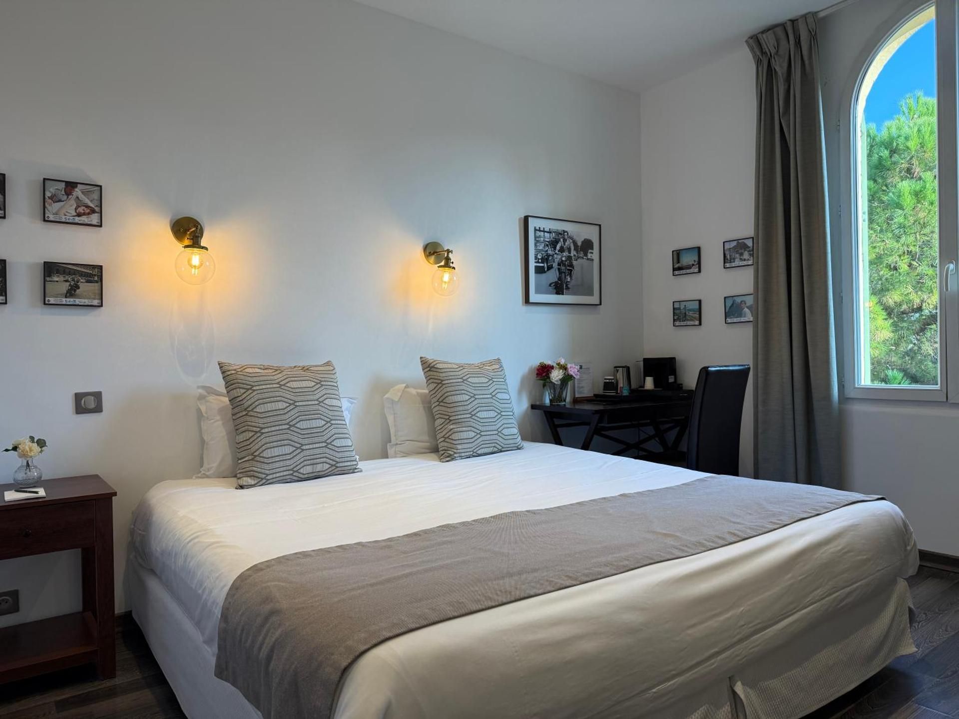 Superior Room with Garden View