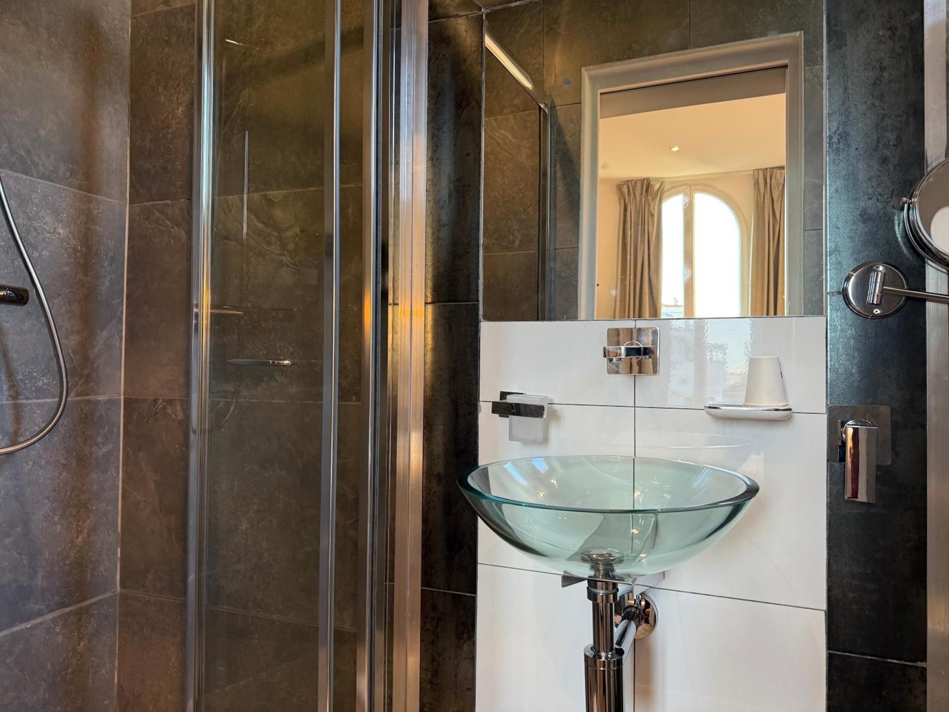 Superior Room with Garden View