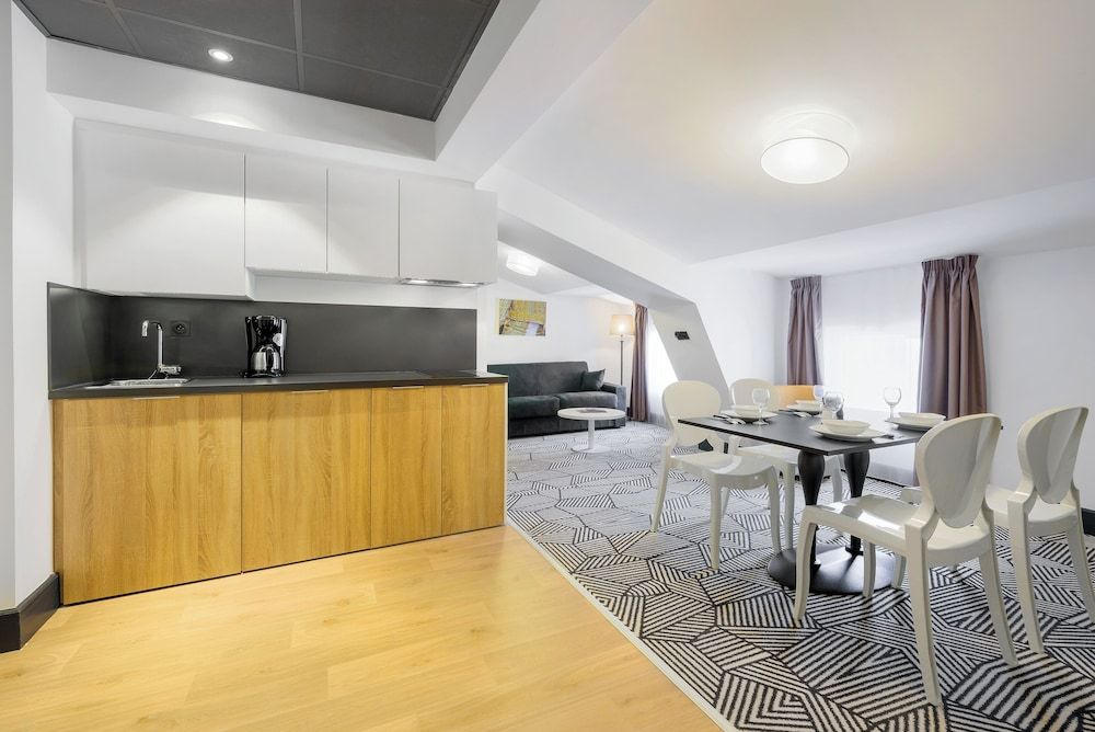 Appart'City Collection Nîmes Arènes Superior Apartment, 1 Bedroom 10