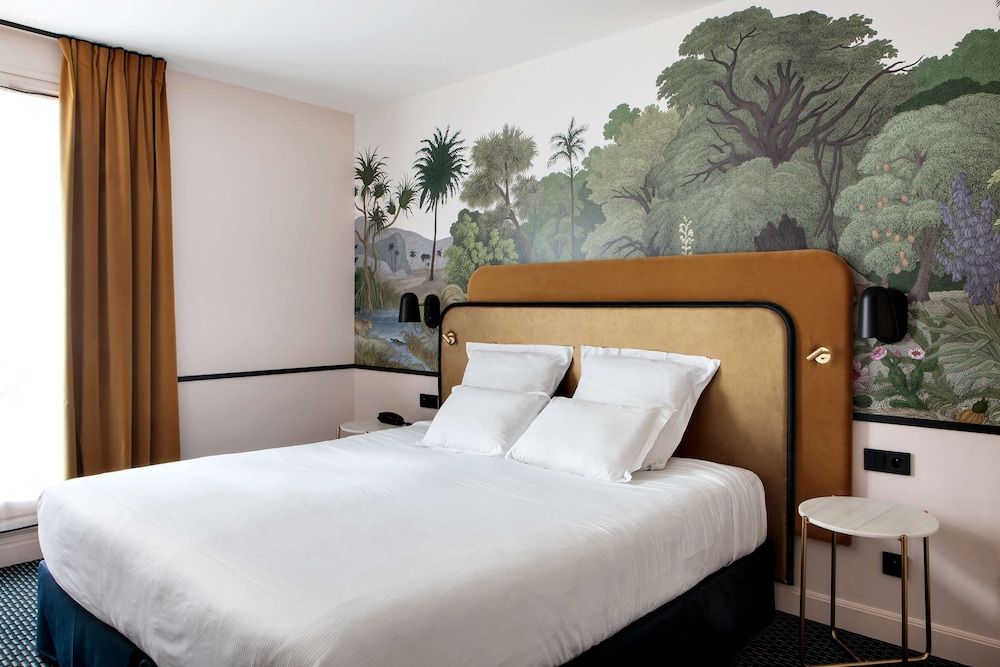 Best Western Plus Hotel du Pont Wilson Comfort Room, 1 King Bed, Non Smoking 2