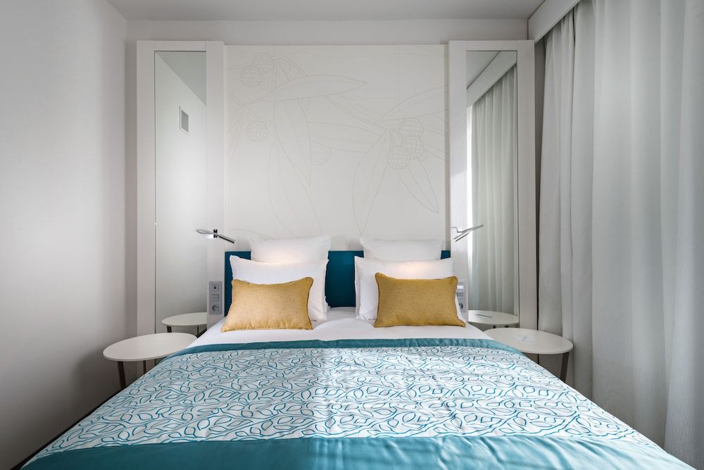 Junior Suite, Multiple Beds