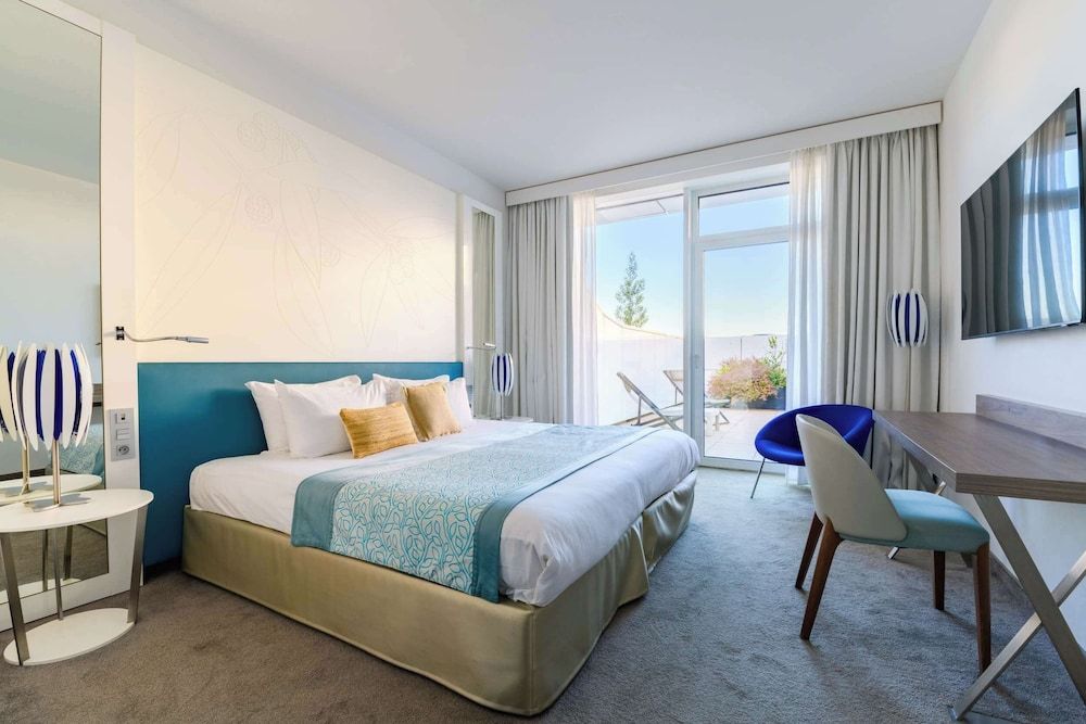 undefined Golden Tulip Marseille Euromed 5