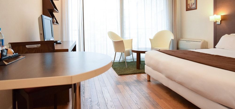 Residhotel Impérial Rennequin Studio 15