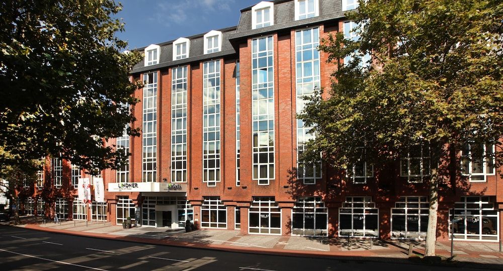 undefined Lindner Hotel Cologne City Plaza, part of JdV by Hyatt 4