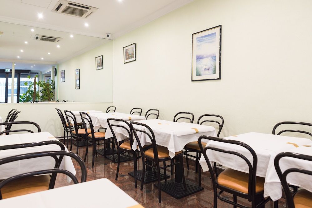 undefined Home Latin 6