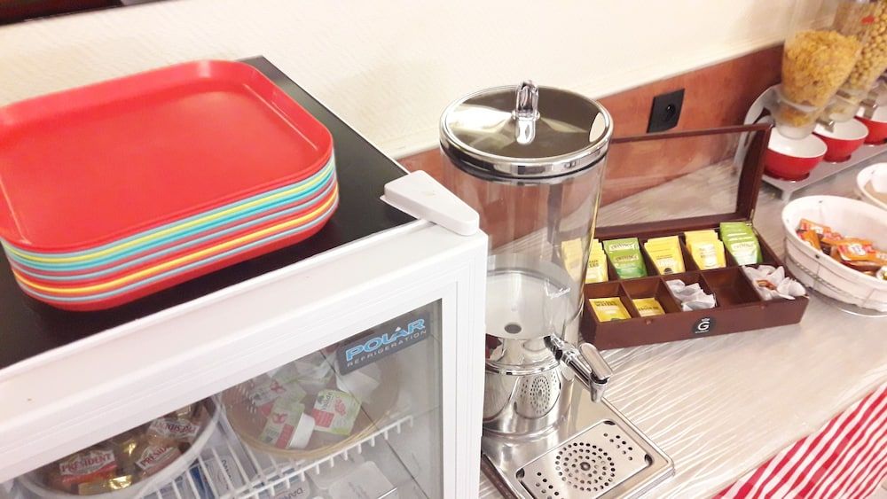 undefined La Vieille France 5