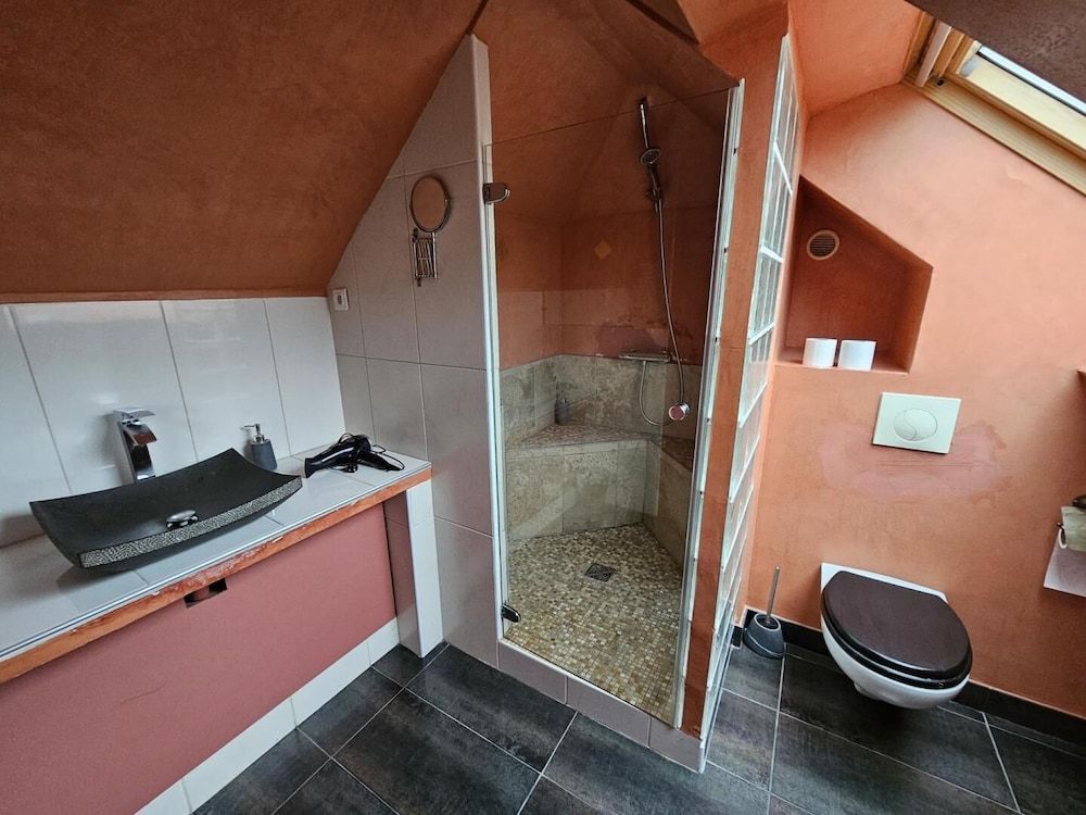 Le Corrigot Quadruple Room, Private Bathroom (La parentale) 5