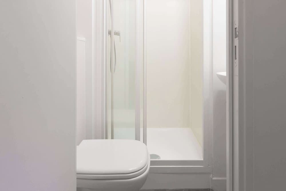 Premiere Classe Plaisir - Gatines Standard Room, 1 Double Bed (Shared Bathroom and Toilet) 3