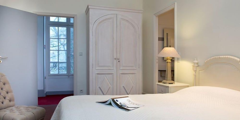 Château de l'Hermitage Superior Room, 1 Queen Bed, Golf View 3