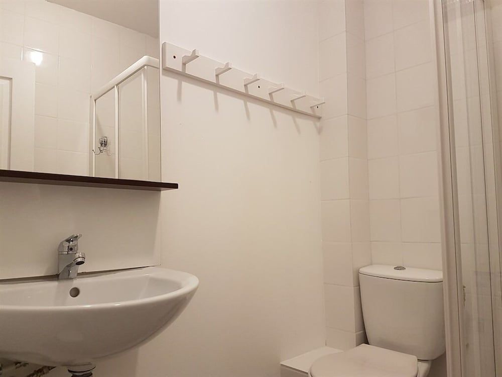 Standard Suite, Private Bathroom (Vue Terrasse)