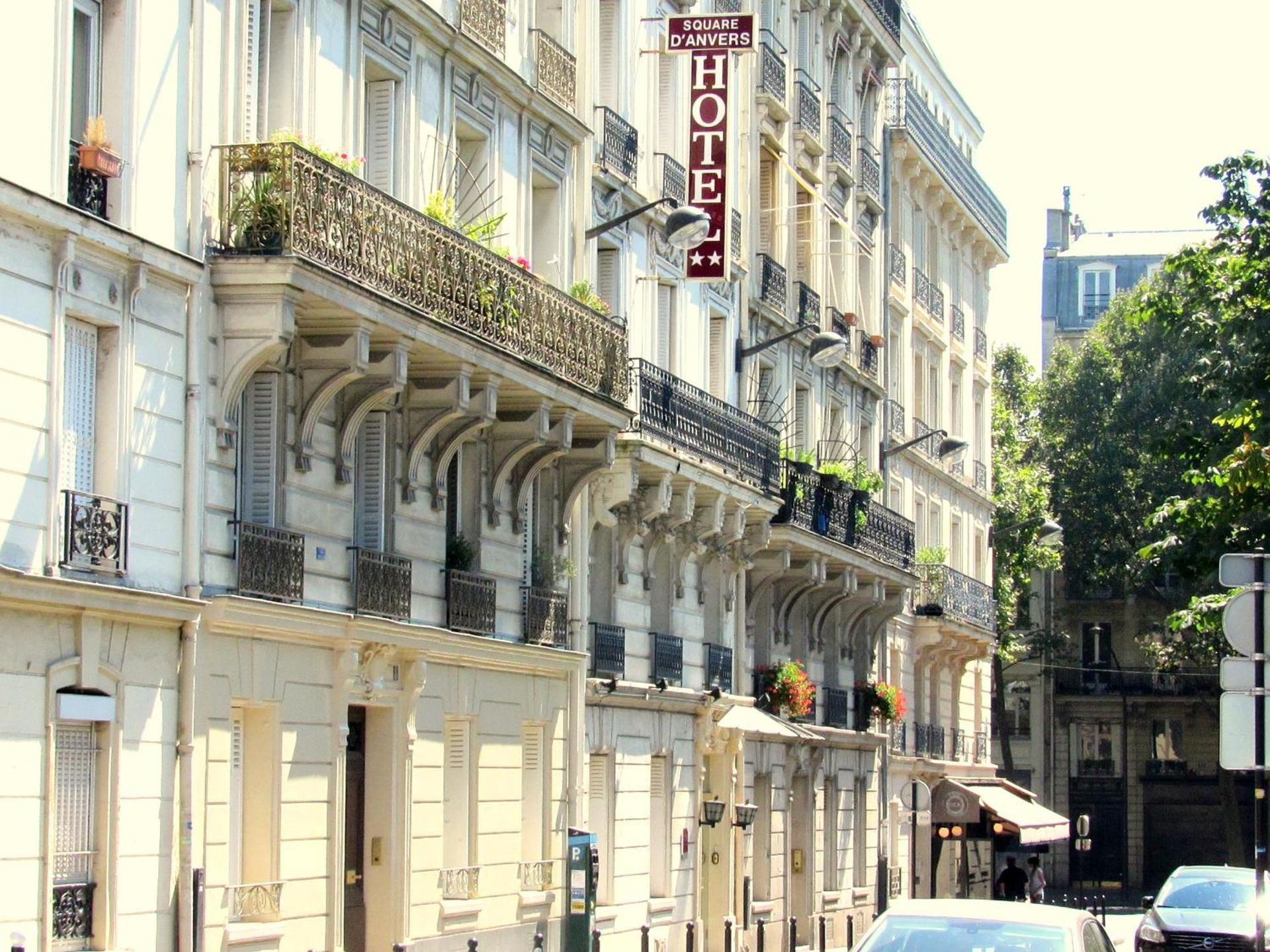 undefined Hotel du Square d'Anvers 6