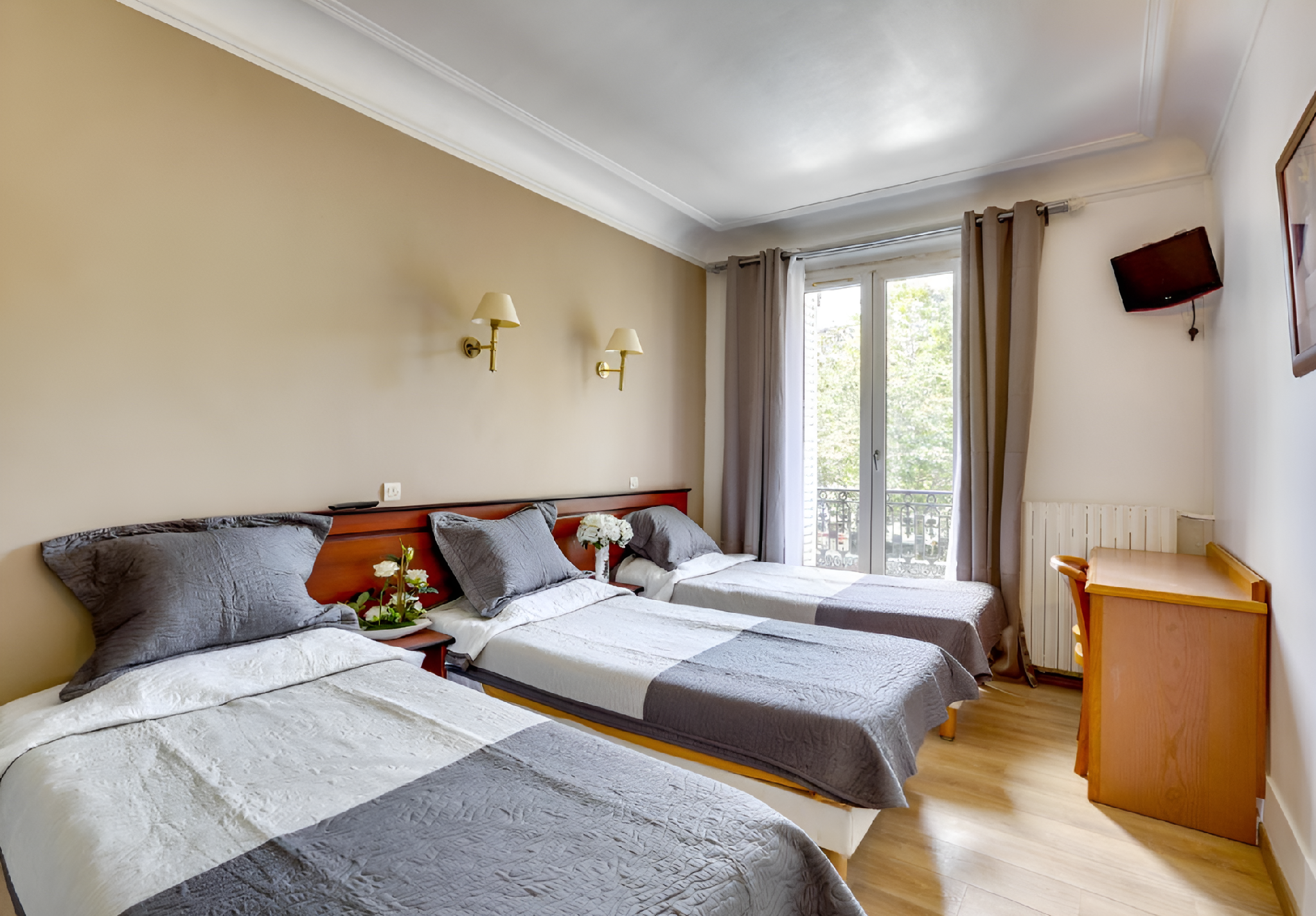 undefined Hotel du Square d'Anvers 8