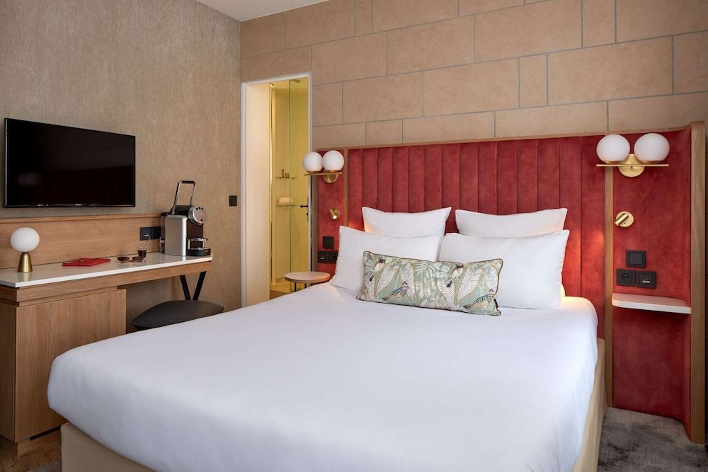 Best Western Saint Louis - Grand Paris Vincennes Classic Room, 1 Double Bed, Non Smoking 6