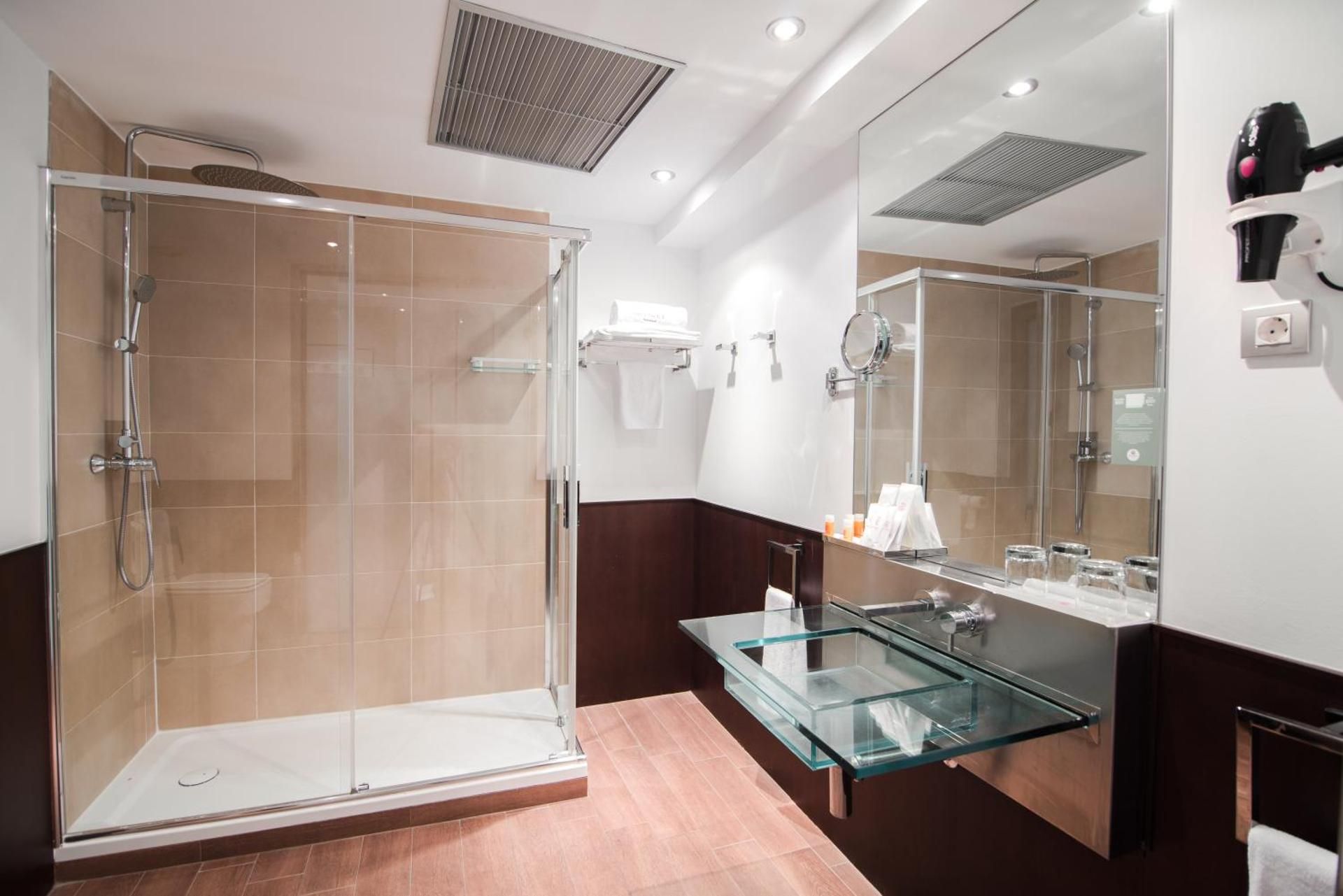 Double Room with Terrace