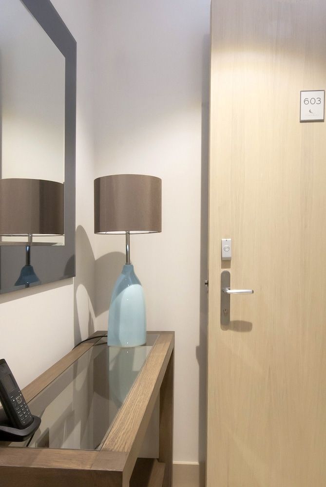 Claverley Court Studio Apartment 4