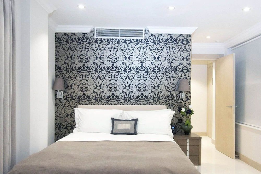 Claverley Court Studio Apartment