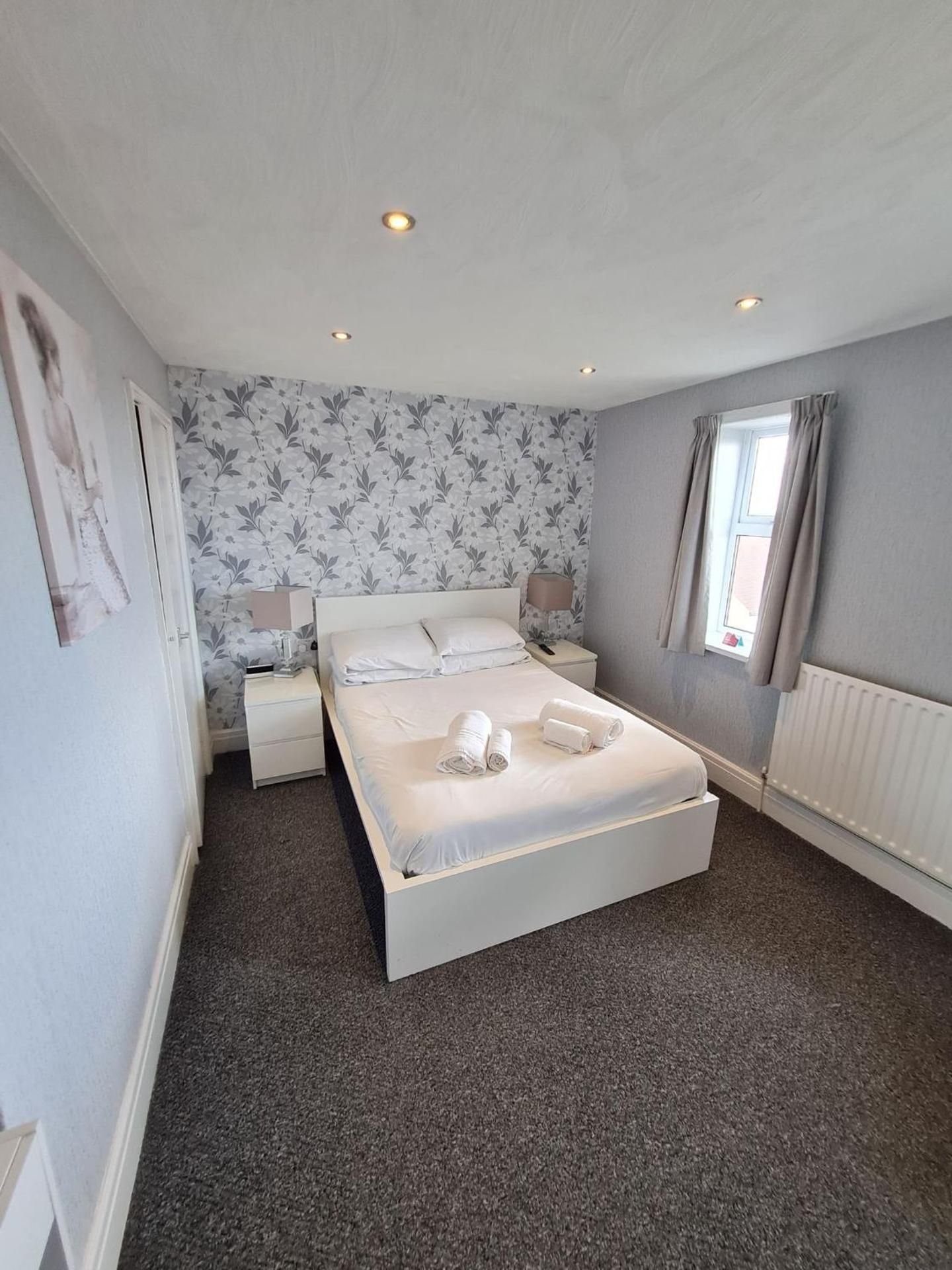 Queens Plaza Hotel Double Room 12