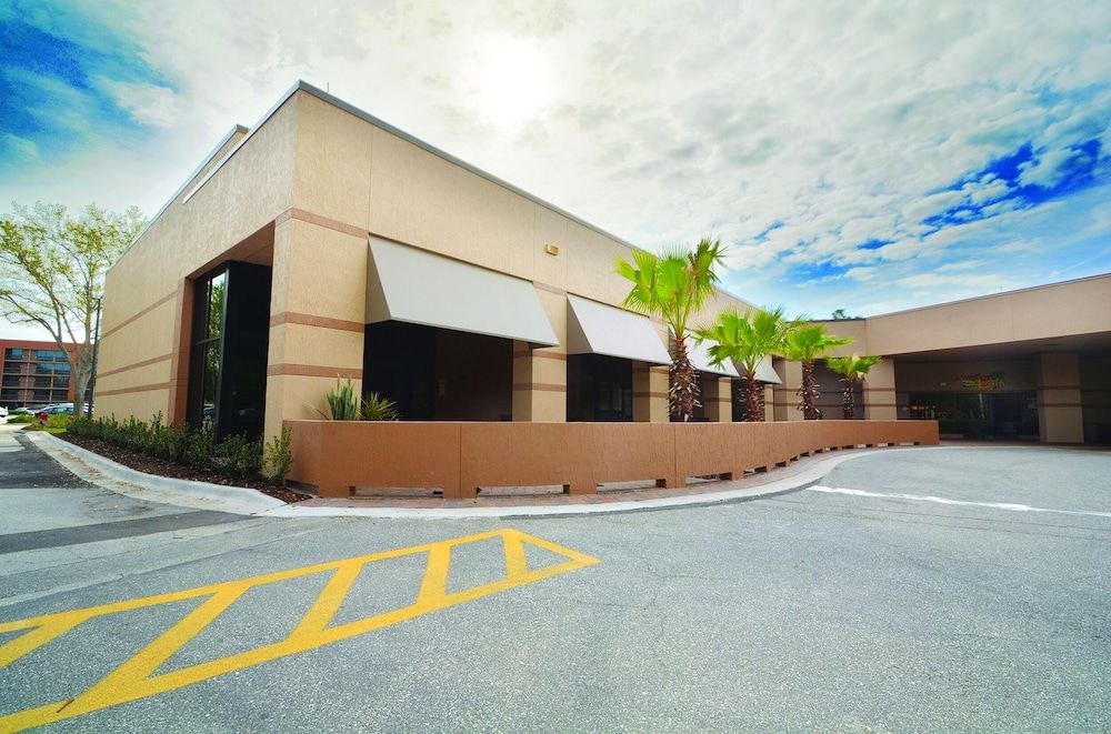 undefined Rosen Inn Lake Buena Vista 10