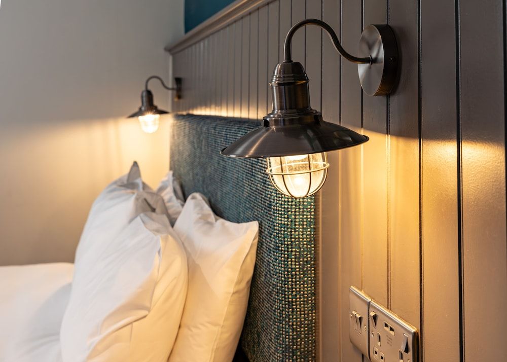 Almondsbury Inn & Lounge Deluxe Room 7