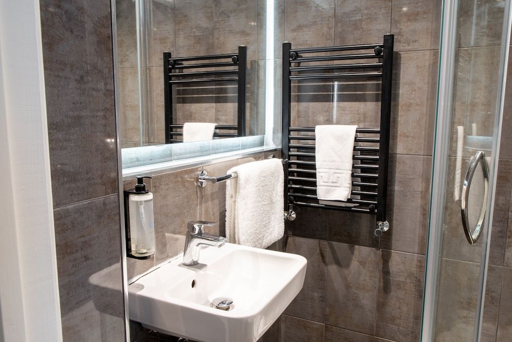 Almondsbury Inn & Lounge Standard Double Room 12