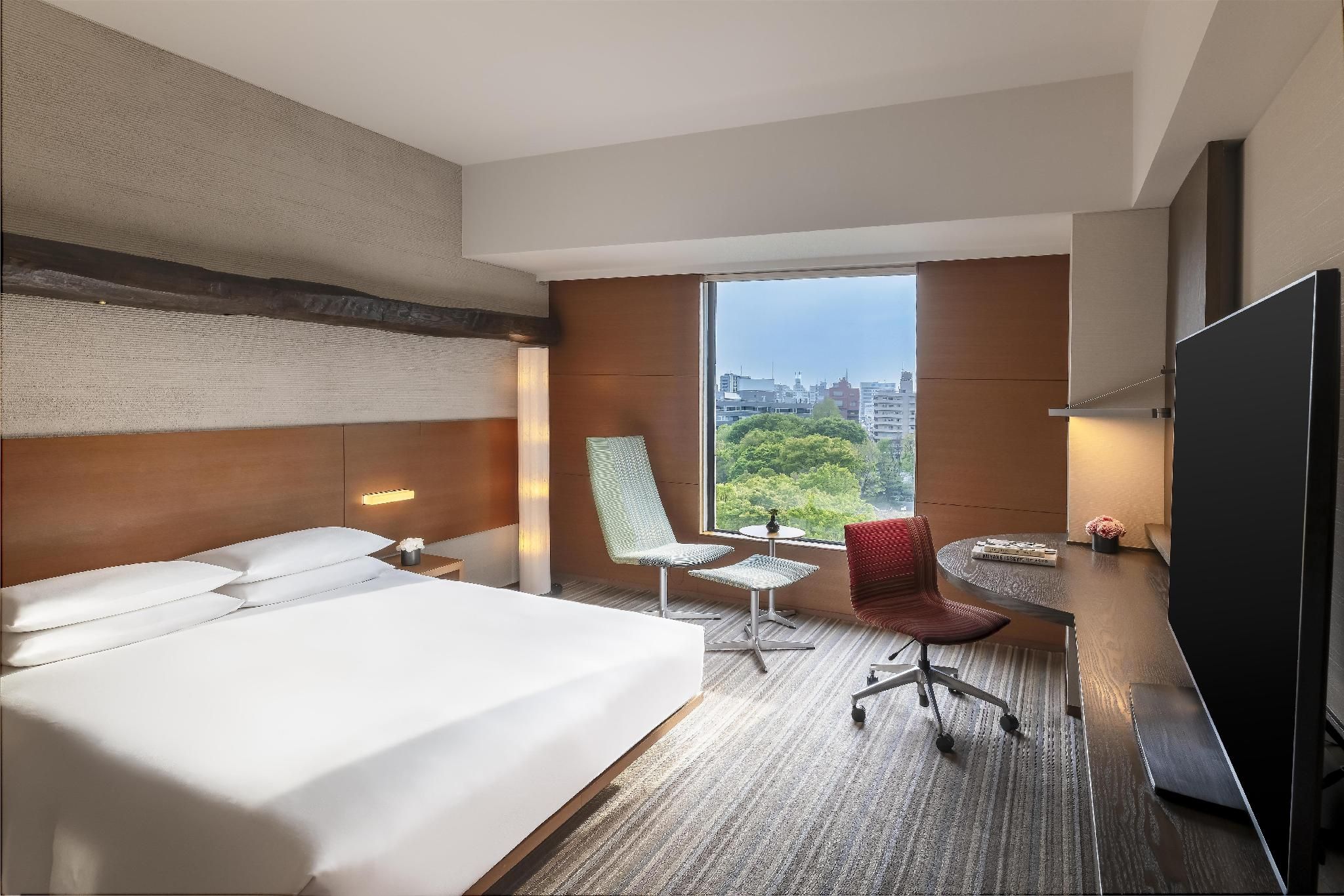 undefined Hyatt Regency Tokyo 10