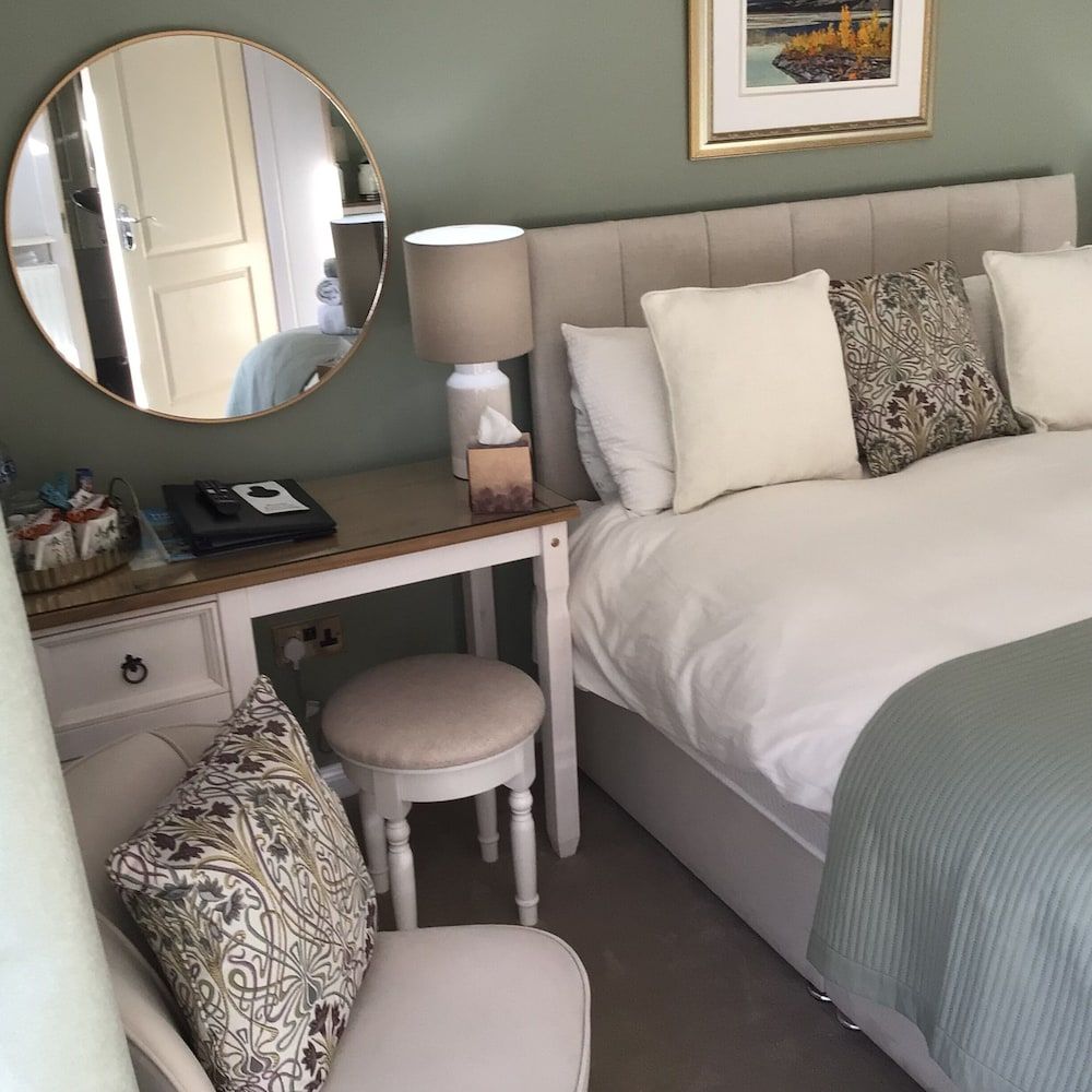 Castlecroft Standard Double Room 2