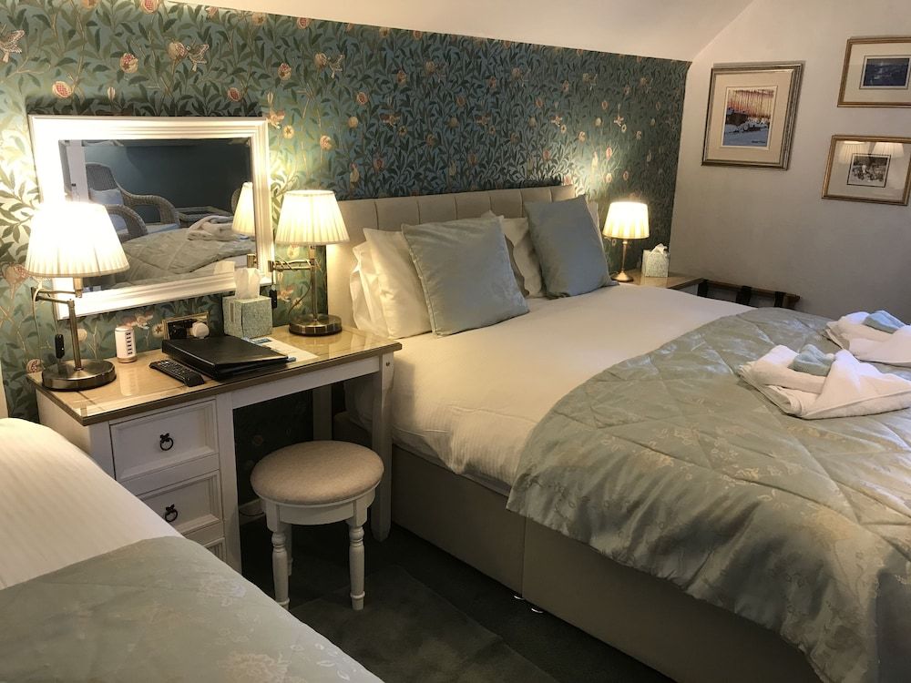 Castlecroft Family Double or Twin Room 2