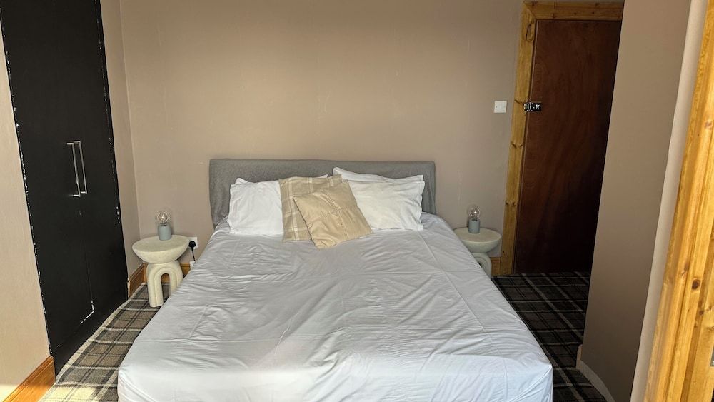Superior Double Room, 1 Queen Bed, Garden View