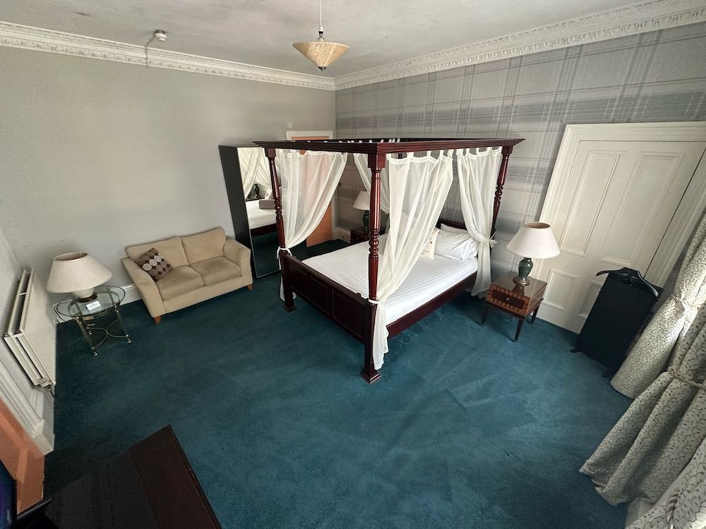 undefined The Valentine Townhouse Hotel 9