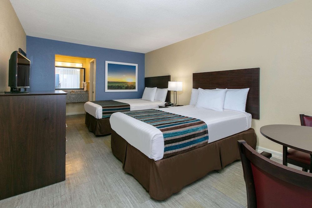 Room, 2 Double Beds, Non Smoking (Second Floor)
