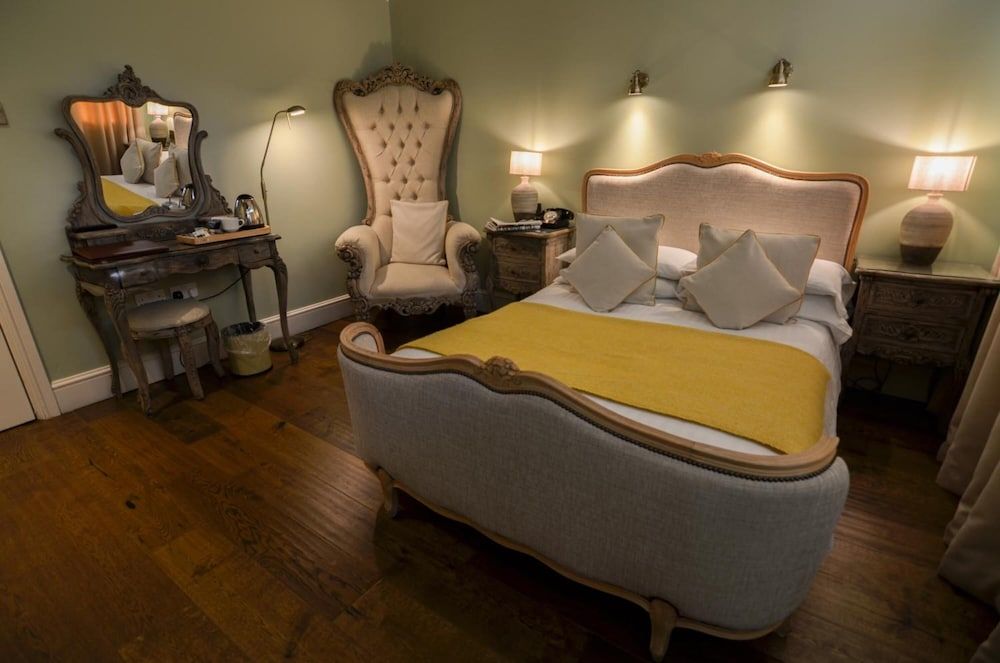 The Priory Hotel and Restaurant Double Room 3