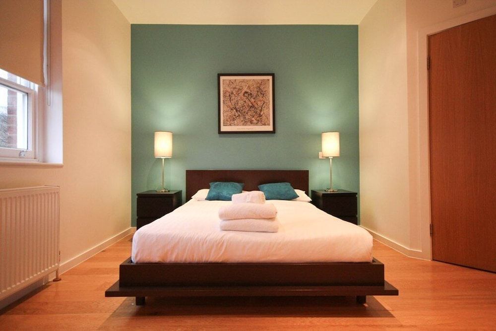 St James House Serviced Apartments by Concept Apartmentsv Deluxe Studio Apartment 4