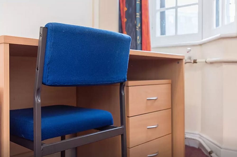 Hotel Strand Continental - Hostel Basic Twin Room, Shared Bathroom 8