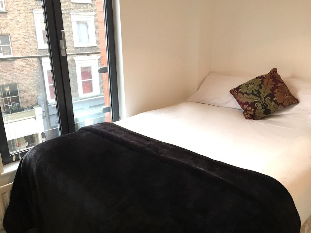 undefined Blandford Street Apartments 9