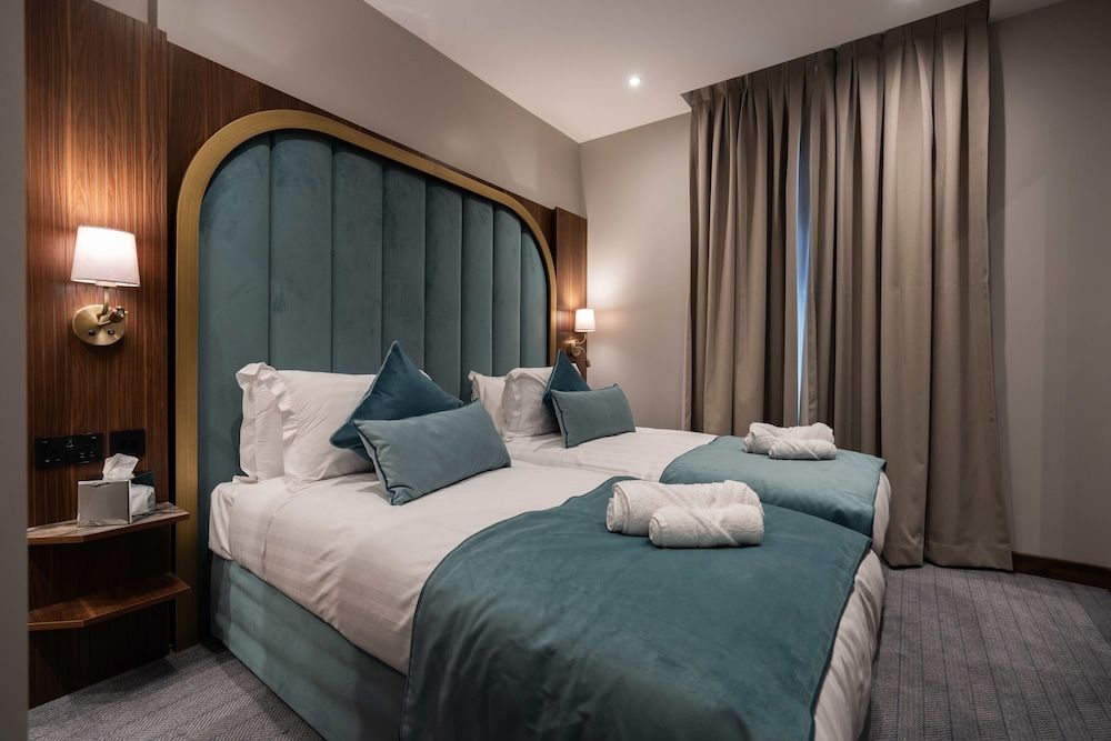 undefined St. Mark Hotel 4