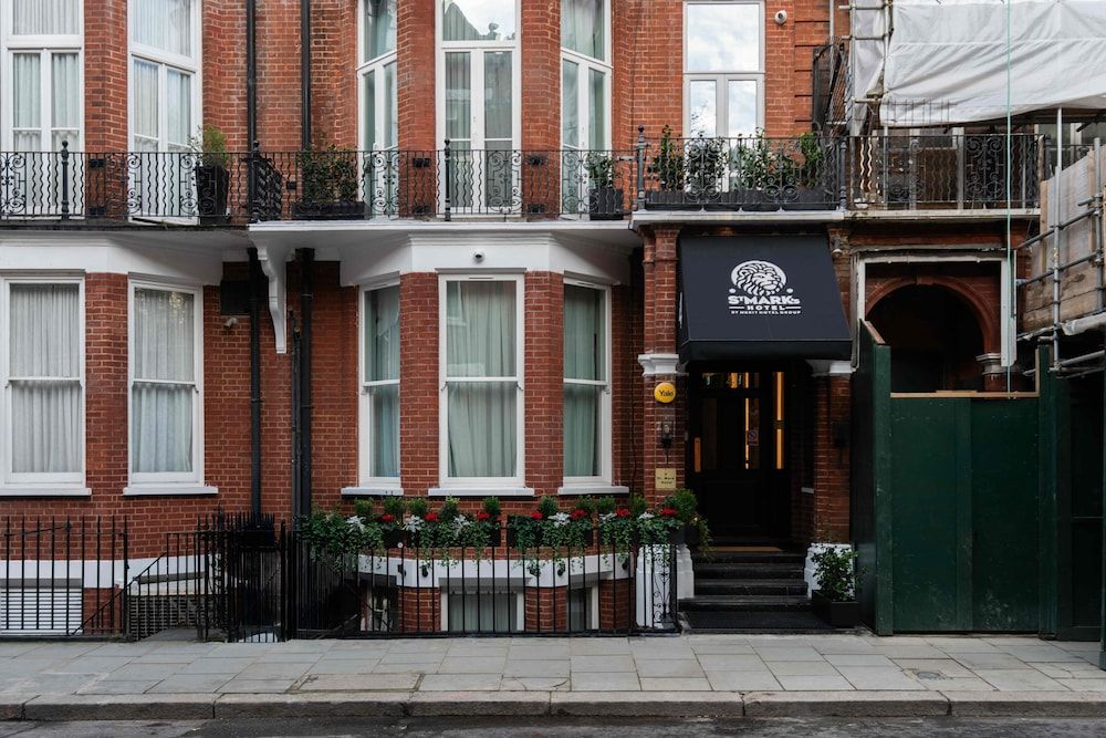 undefined St. Mark Hotel 7