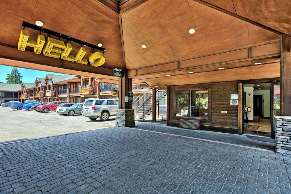 undefined Hotel Becket, BW Signature Collection 3