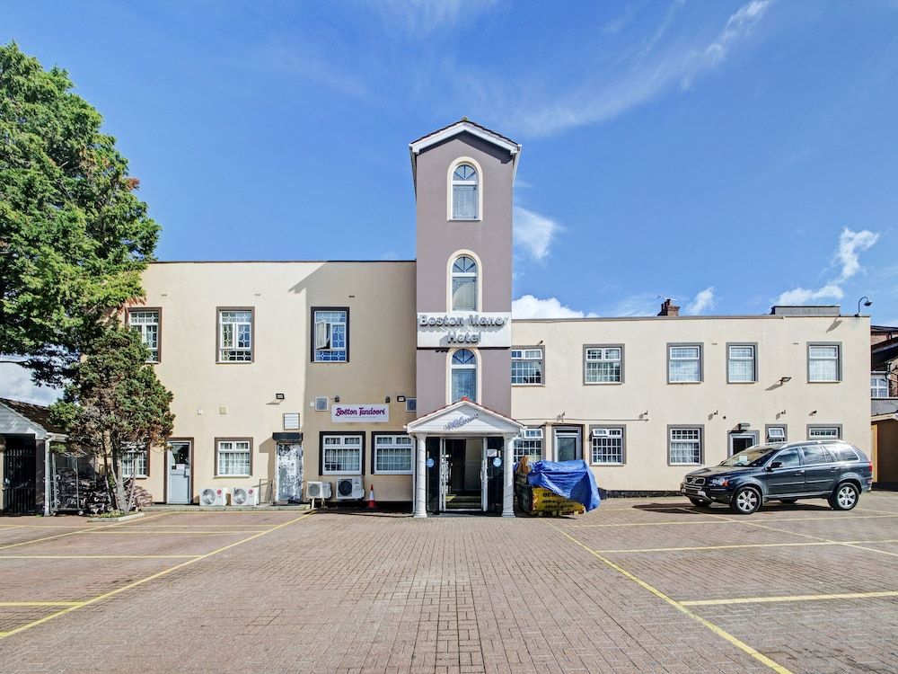 undefined OYO Bostons Manor Hotel, Hanwell London 2