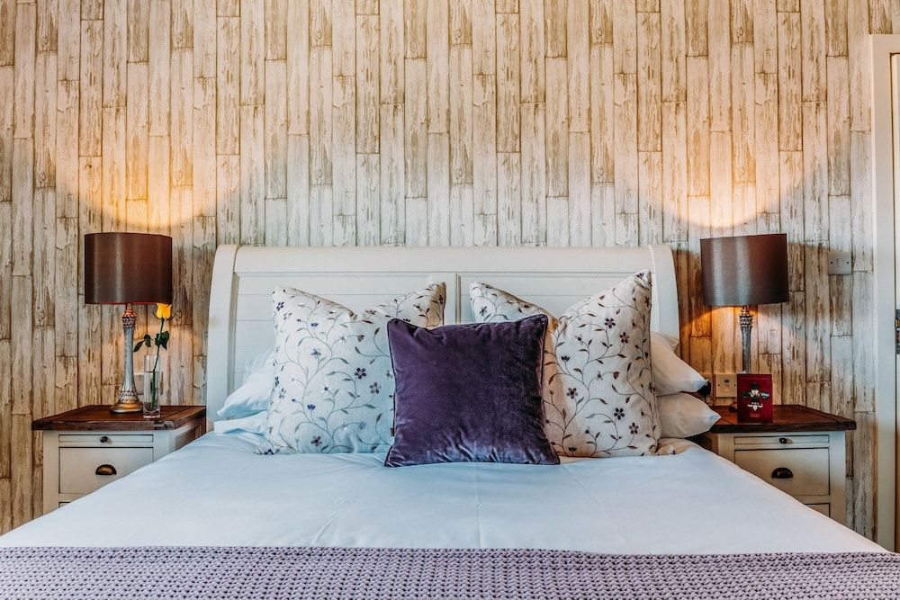 Château Rhianfa Lodge Suite