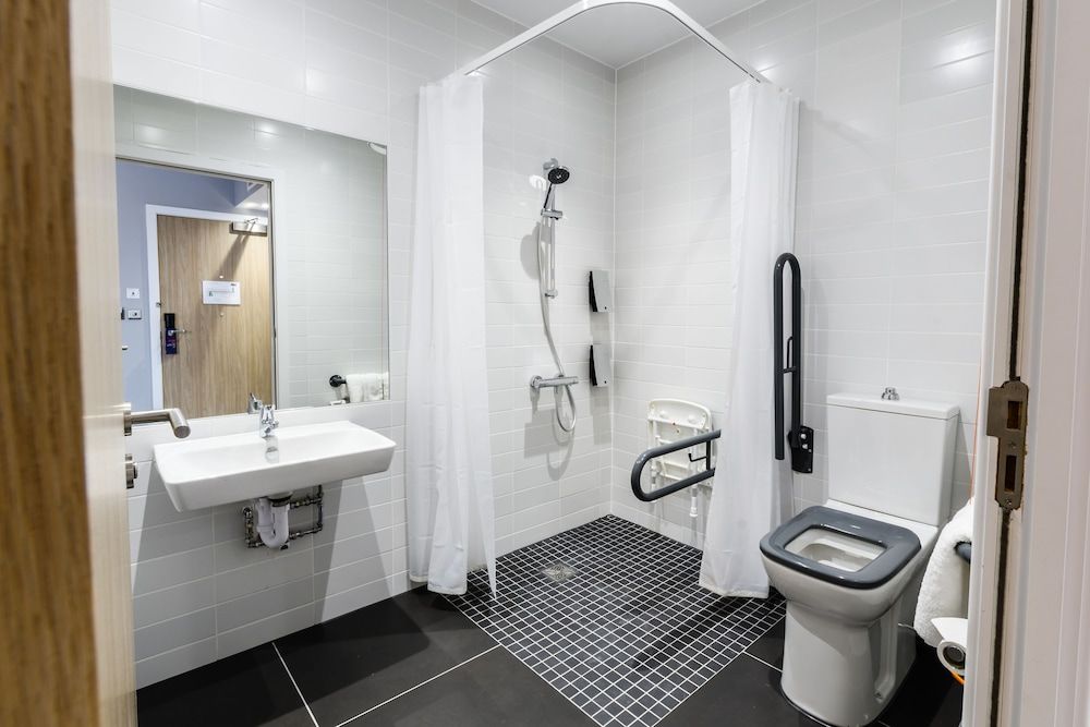 Room, 1 Double Bed, Accessible (with Free Hot Breakfast)