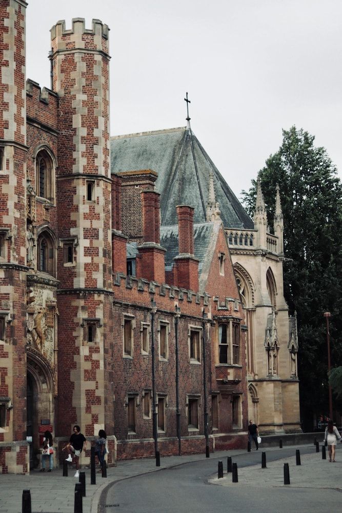 undefined Clayton Hotel Cambridge 6