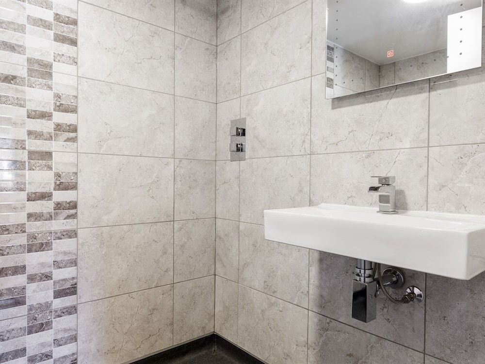 Blue Star House Comfort Single Room 3