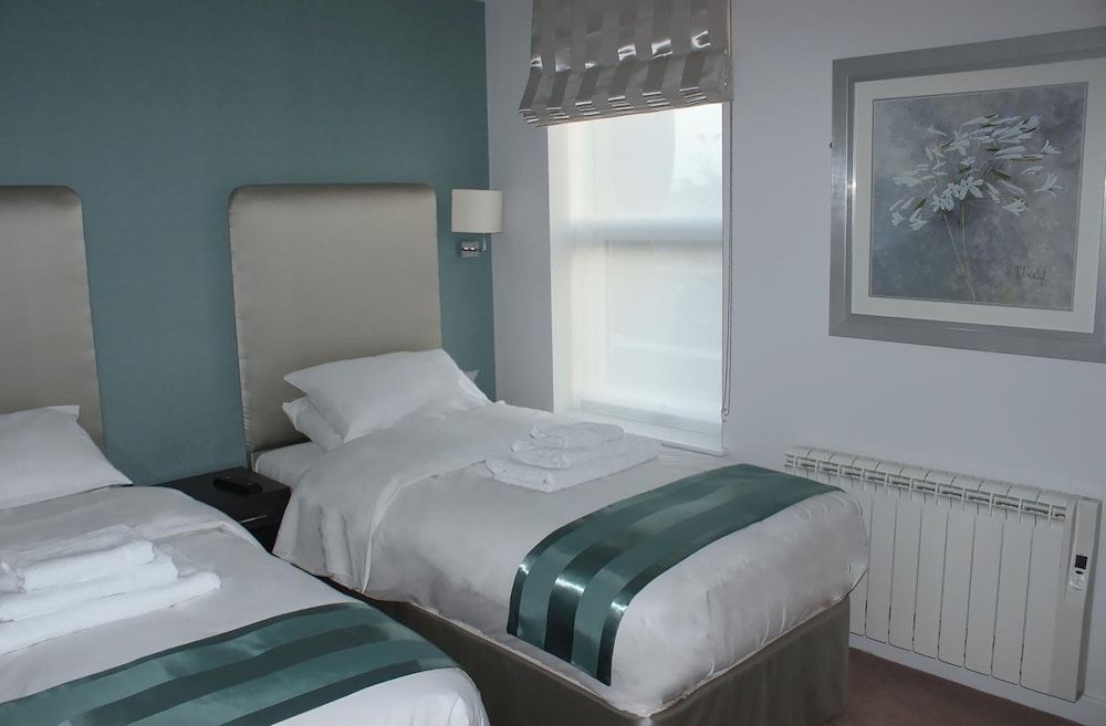 McCafferty’s Guesthouse Twin Room 7