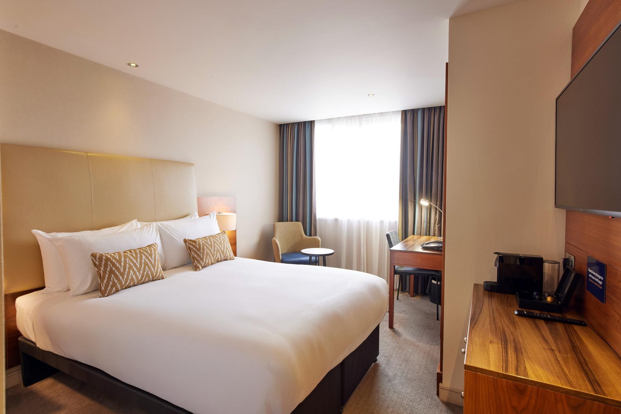 Deluxe Double Garden View