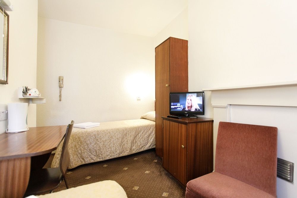 Jesmond Hotel Standard Twin Room, Shared Bathroom 4