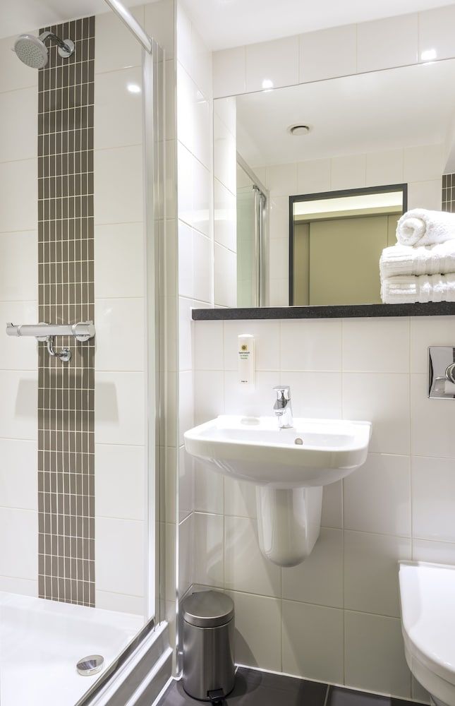 undefined Point A Hotel Glasgow 10