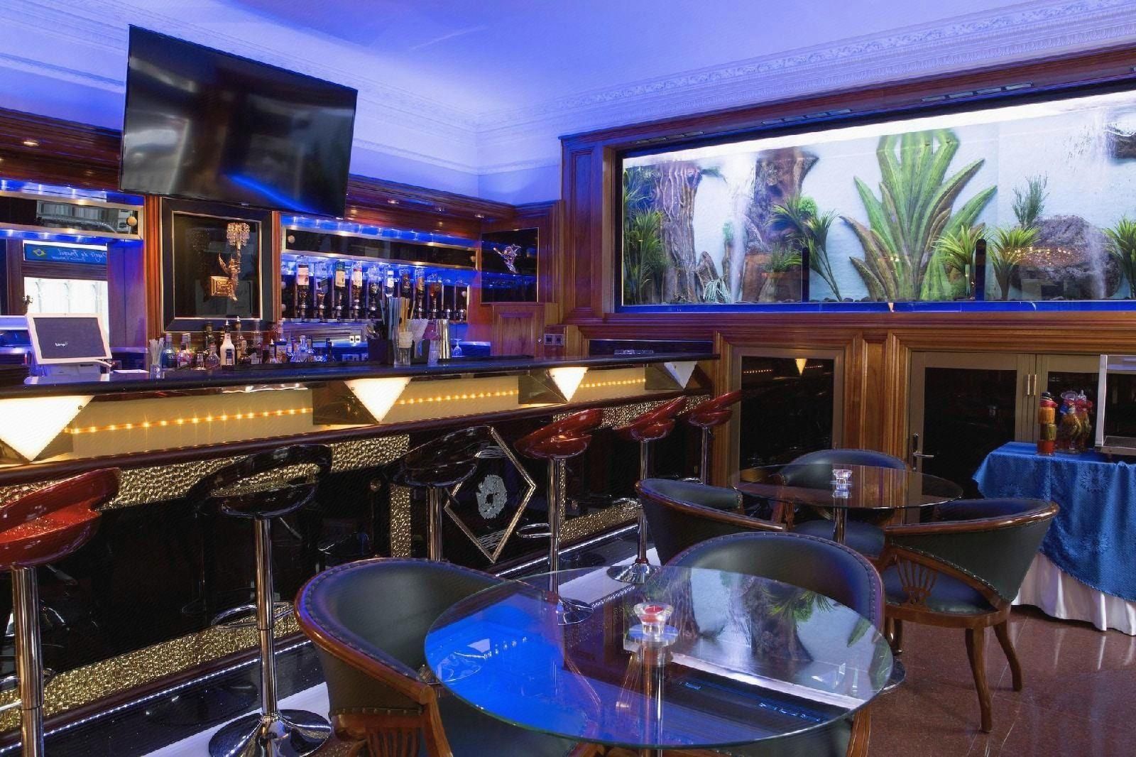 02ff57db5d61db47870a97886bdd191b